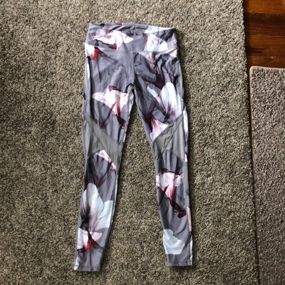 Fabletics Pattern Leggings With Mesh - image 1